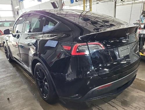 2022 Tesla Model Y Performance Dual Motor All-Wheel Drive