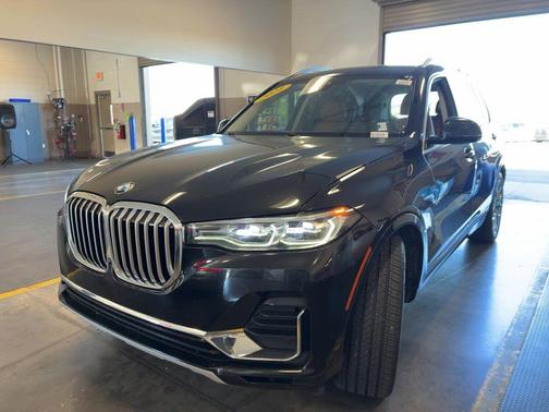 2021 BMW X7 xDrive40i