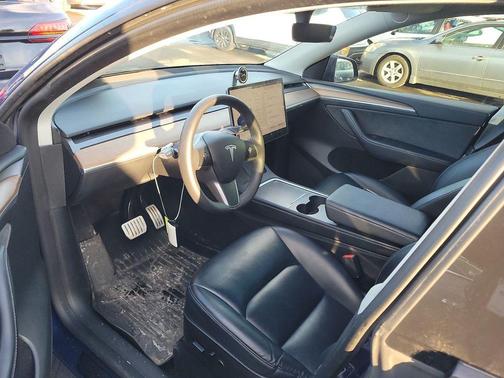 2022 Tesla Model Y Performance Dual Motor All-Wheel Drive