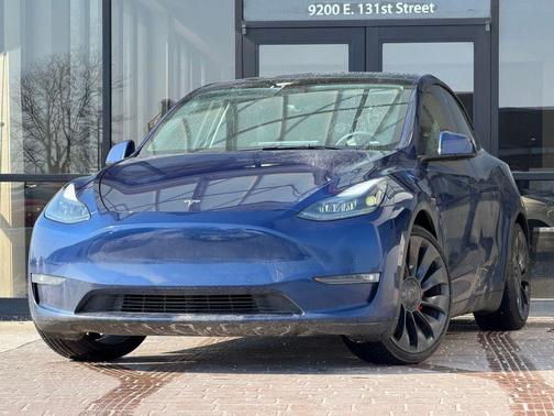 2022 Tesla Model Y Performance Dual Motor All-Wheel Drive