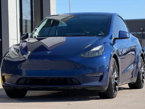 2022 Tesla Model Y Performance Dual Motor All-Wheel Drive