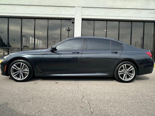 2019 BMW 750 i xDrive