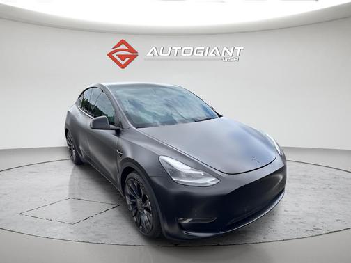 Solid Black 2022 Tesla Model Y Performance Dual Motor All-Wheel Drive