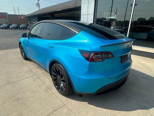 2022 Tesla Model Y Performance Dual Motor All-Wheel Drive