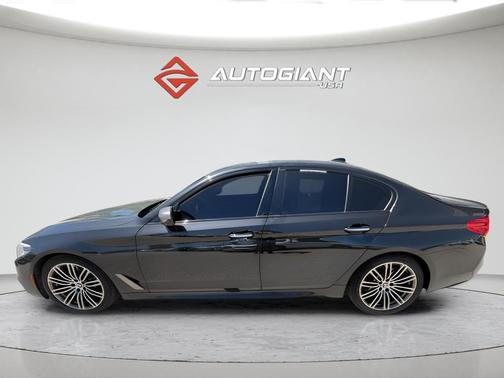 Black Sapphire Metallic 2018 BMW M550 i Xdrive