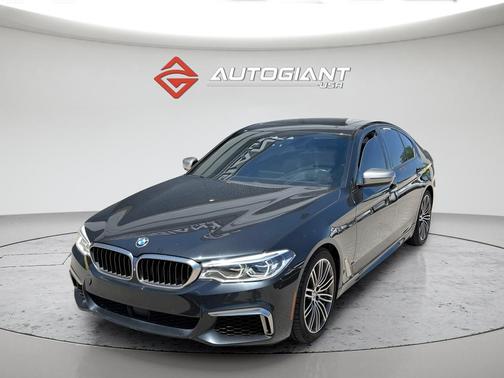 Black Sapphire Metallic 2018 BMW M550 i Xdrive