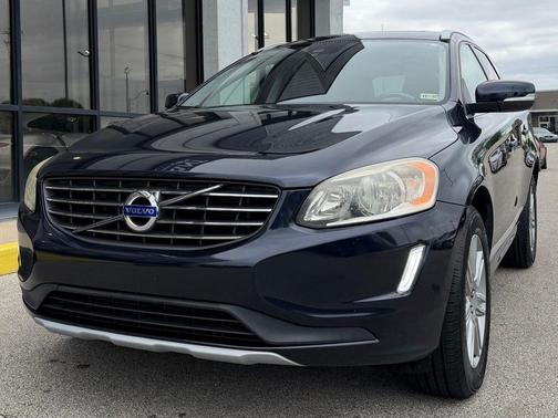 Black 2017 Volvo XC60 T5 Inscription