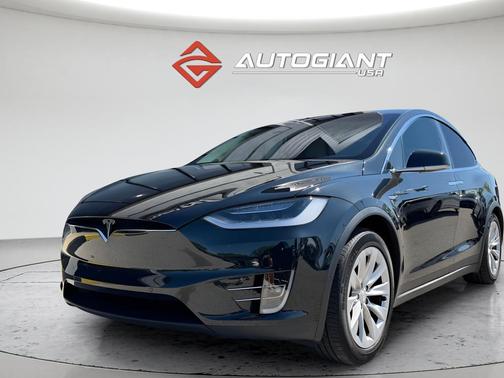 Black 2018 Tesla Model X P100D