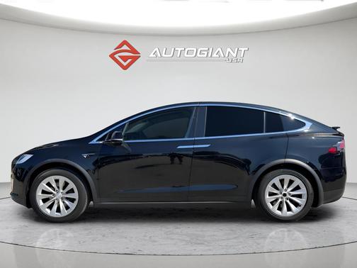 Black 2018 Tesla Model X P100D
