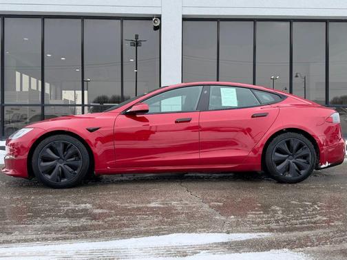 2021 Tesla Model S Plaid