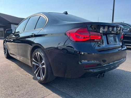 2018 BMW 330 xDrive