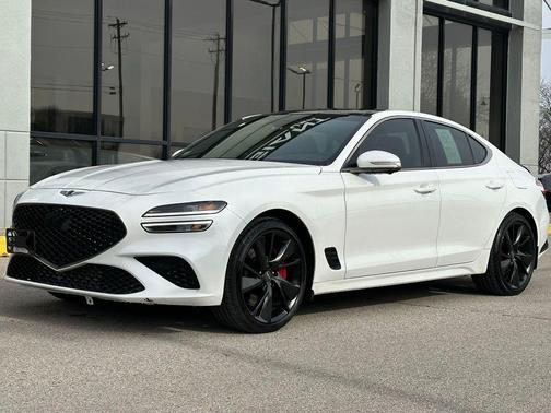 2022 Genesis G70 3.3T AWD