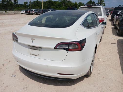 2018 Tesla Model 3 Mid Range