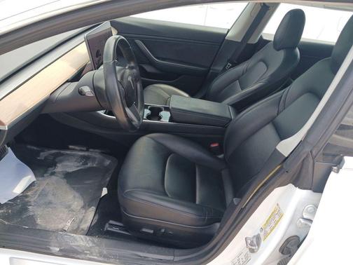 2018 Tesla Model 3 Mid Range