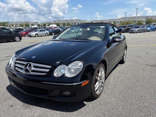 Black 2009 Mercedes-Benz CLK-Class CLK 350