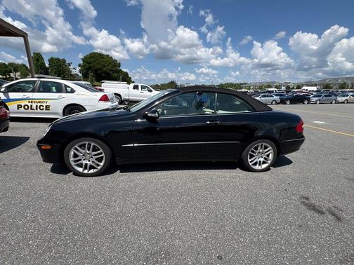 Black 2009 Mercedes-Benz CLK-Class CLK 350
