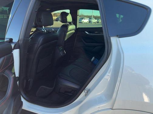 2021 Maserati Levante S