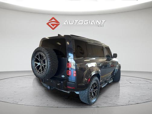 Santorini Black Metallic 2022 Land Rover Defender 110 X-Dynamic SE