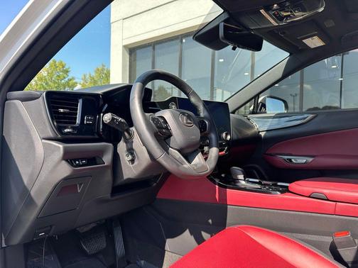 2024 Lexus NX 350h Premium