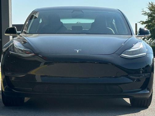 2018 Tesla Model 3 Performance