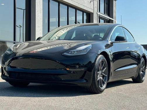 2018 Tesla Model 3 Performance