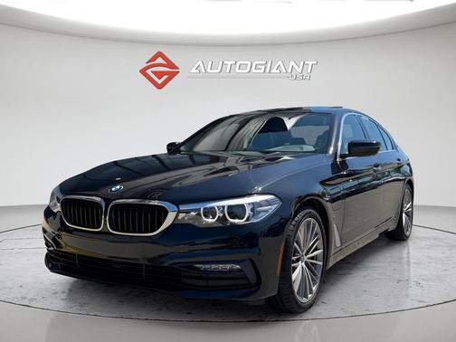 Black Sapphire Metallic 2018 BMW 530e xDrive iPerformance