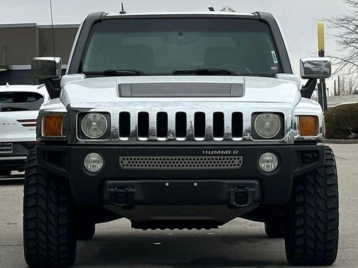 2006 Hummer H3 Base