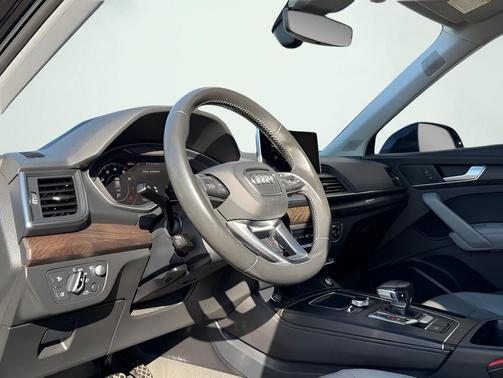 2018 Audi Q5 2.0T Tech Premium