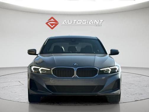 2023 BMW 330 330i