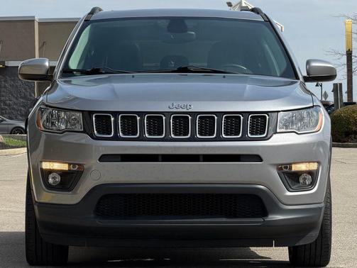 2017 Jeep New Compass Latitude