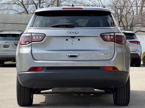 2017 Jeep New Compass Latitude