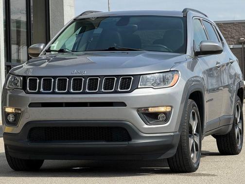 2017 Jeep New Compass Latitude