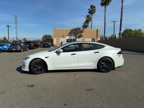 2023 Tesla Model S Standard Range