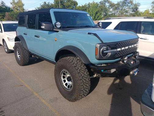 2022 Ford Bronco Badlands