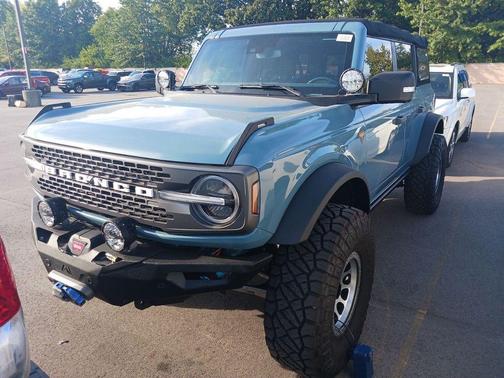 2022 Ford Bronco Badlands
