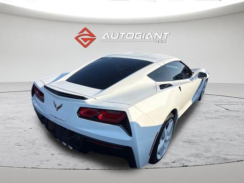 Arctic White 2015 Chevrolet Corvette Stingray