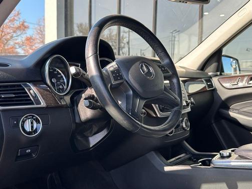 2014 Mercedes-Benz M-Class 4MATIC