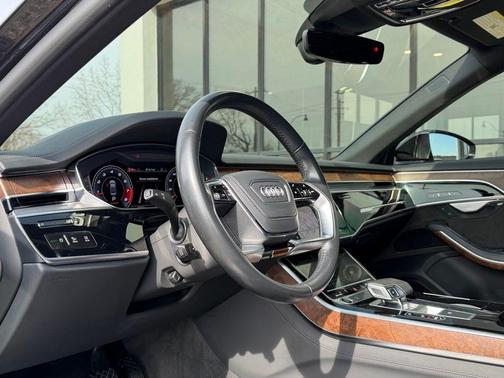 2021 Audi A8 L 60