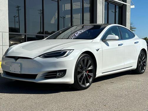 2021 Tesla Model S Performance