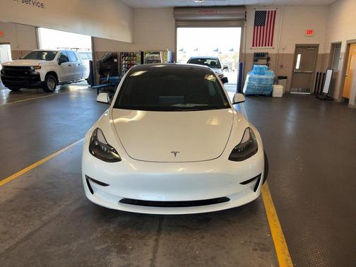 2022 Tesla Model 3 Long Range