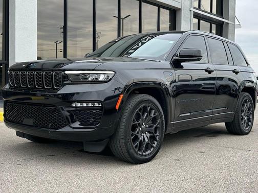 2023 Jeep Grand Cherokee 4xe Summit Reserve