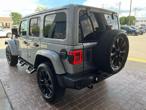2021 Jeep Wrangler Unlimited 4xe Sahara