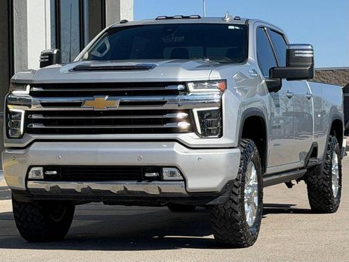 2022 Chevrolet Silverado 3500 High Country