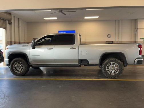 2022 Chevrolet Silverado 3500 High Country