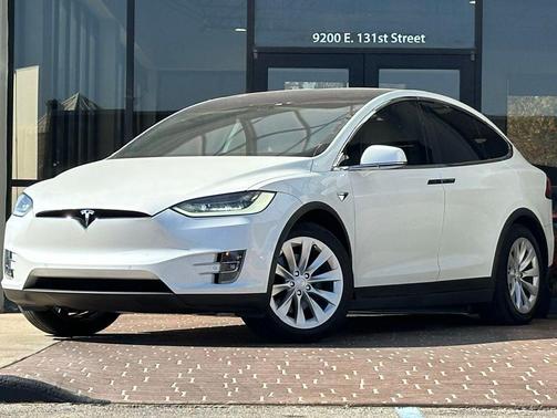 2019 Tesla Model X Long Range