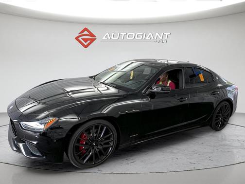 Black 2019 Maserati Ghibli S Q4 GranSport