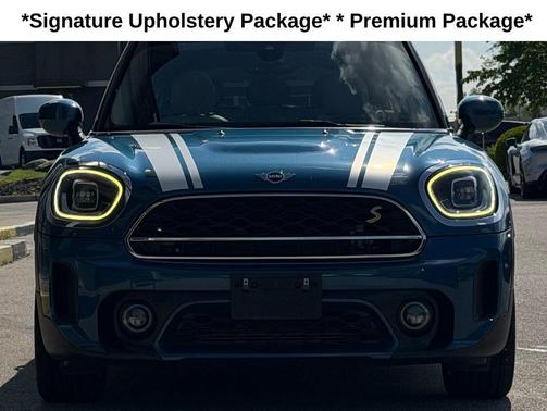Island Blue Metallic 2021 MINI SE Countryman Cooper