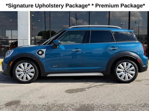Island Blue Metallic 2021 MINI SE Countryman Cooper