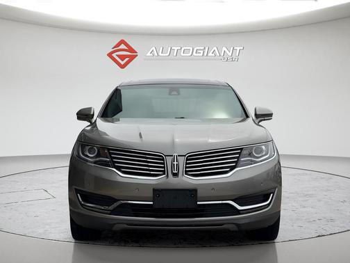 Luxe Metallic 2016 Lincoln MKX Reserve