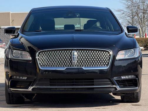 2017 Lincoln Continental Select